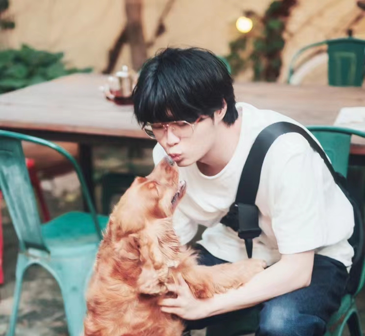 网红"kb呆又呆"患甲状腺癌,将暂停直播,三天前还透露一切正常