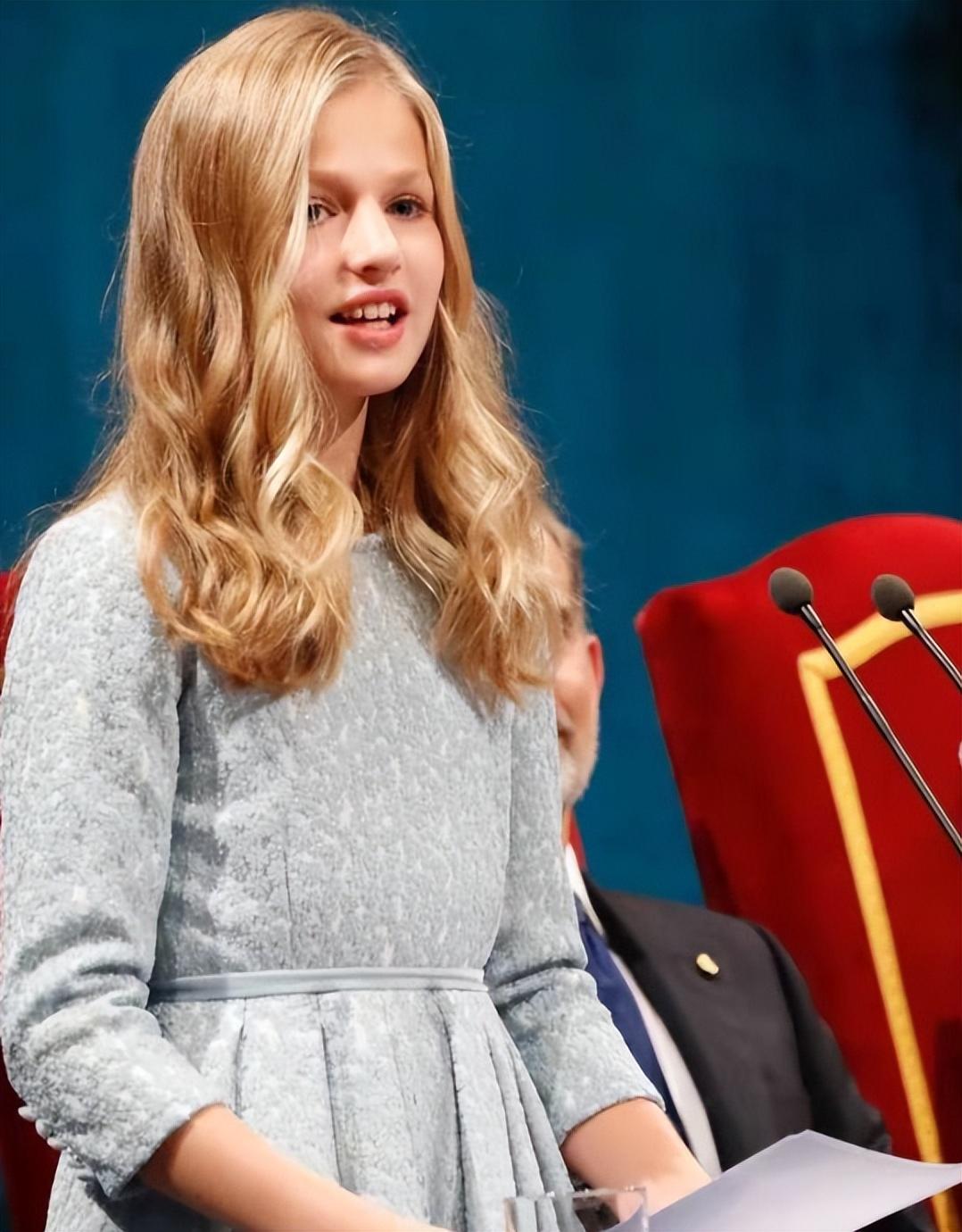 西班牙长公主:超高颜值出生就拯救王室,现1.75米身高开始发福