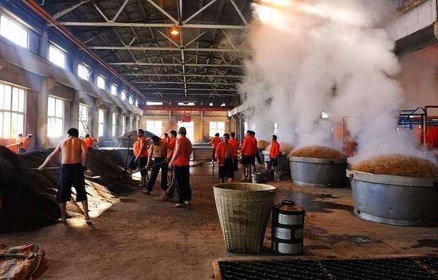 如果不差钱,强烈建议酒友:优先选择这2种酒"纯粮"不丢面