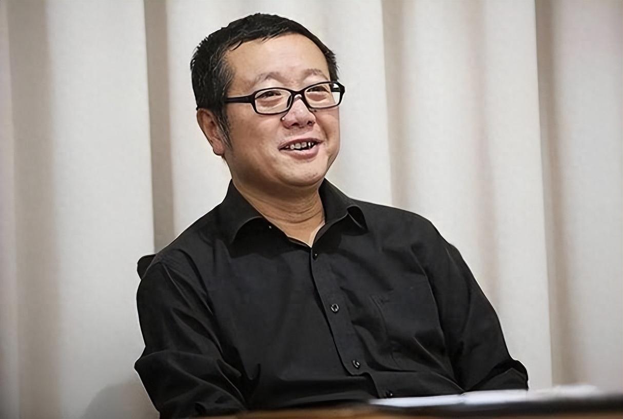 回顾那个拔掉母亲呼吸机扬言中国脸是耻辱的重庆姑娘现状如何