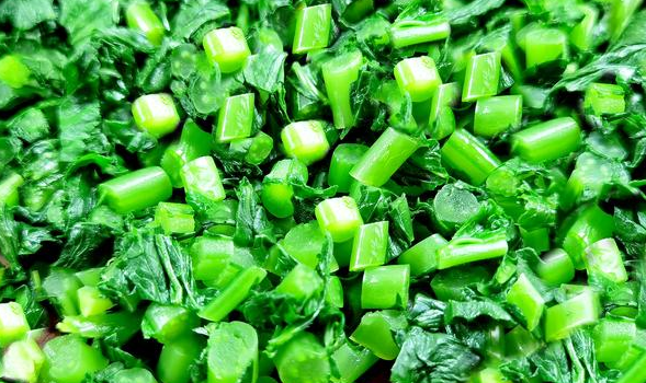 蔬菜中的"清肠高手",高纤高钙,中老年隔天吃,消食理气身体棒