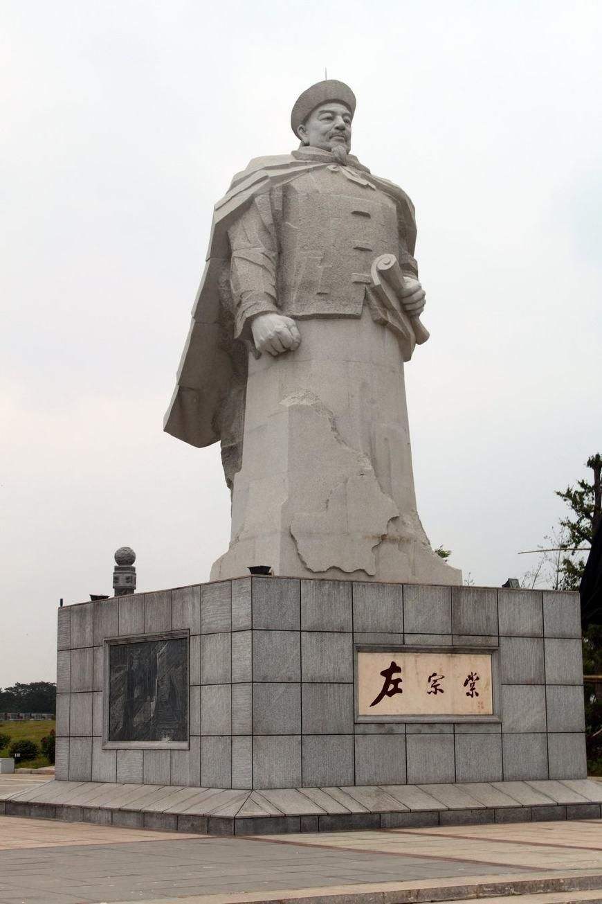 白彦虎:虐杀亲嫂子,屠杀同胞,背叛祖国,如今专家却称他是英雄