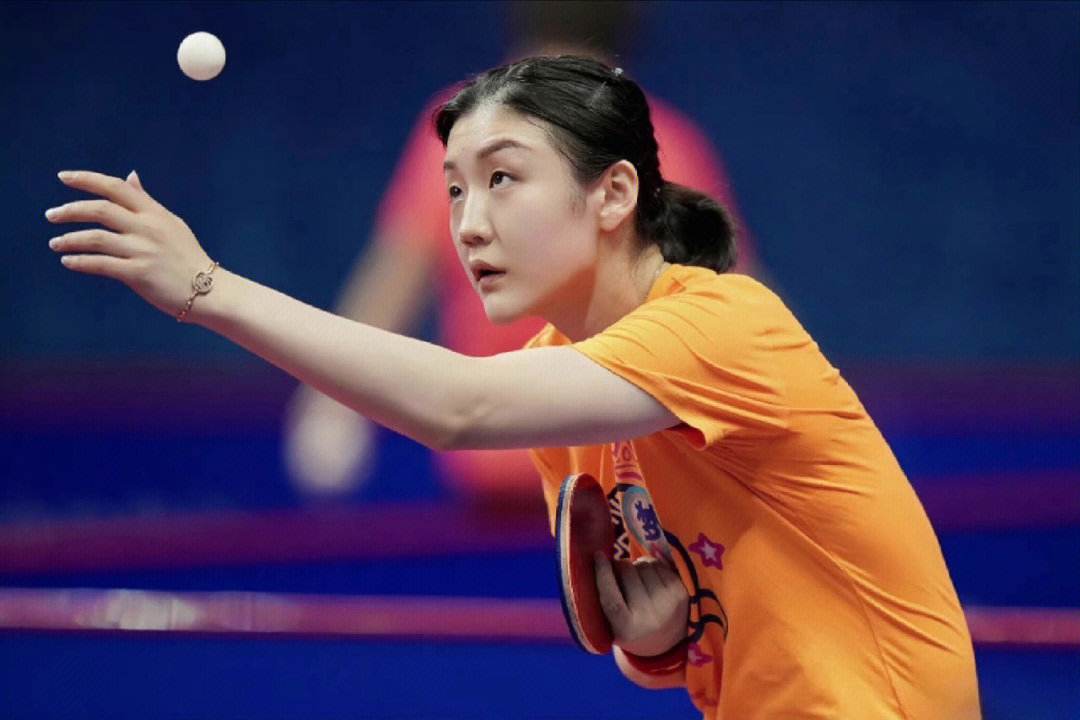 四年前刘诗雯世乒赛夺冠,感叹太晚了,如陈梦夺冠会不会有此感叹