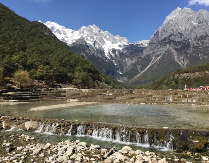 黑白水河,爱情之河