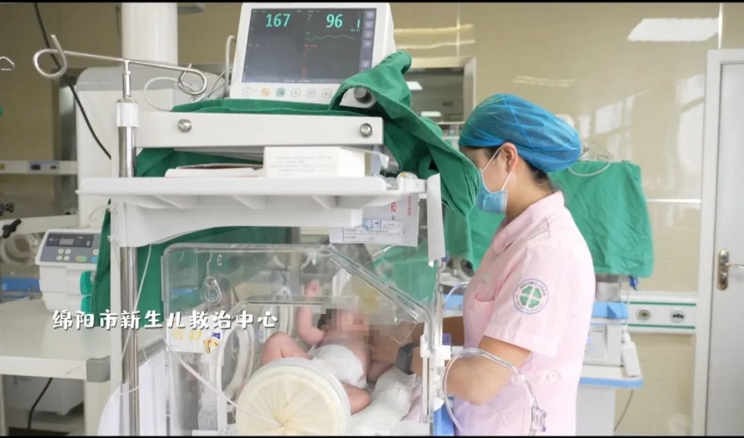 绵阳市第三人民医院儿科:8 两重「早到天使」闯过生死关的背后