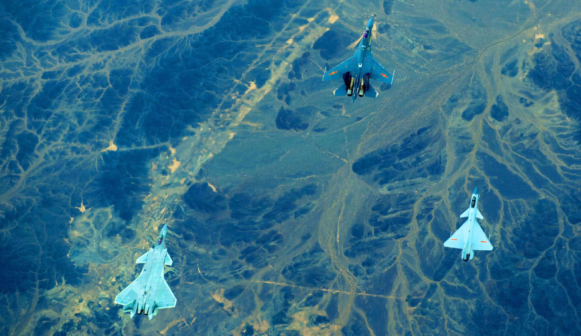 三剑客发生变化,央视披露新战机行将不远,中国空军或将再添大将