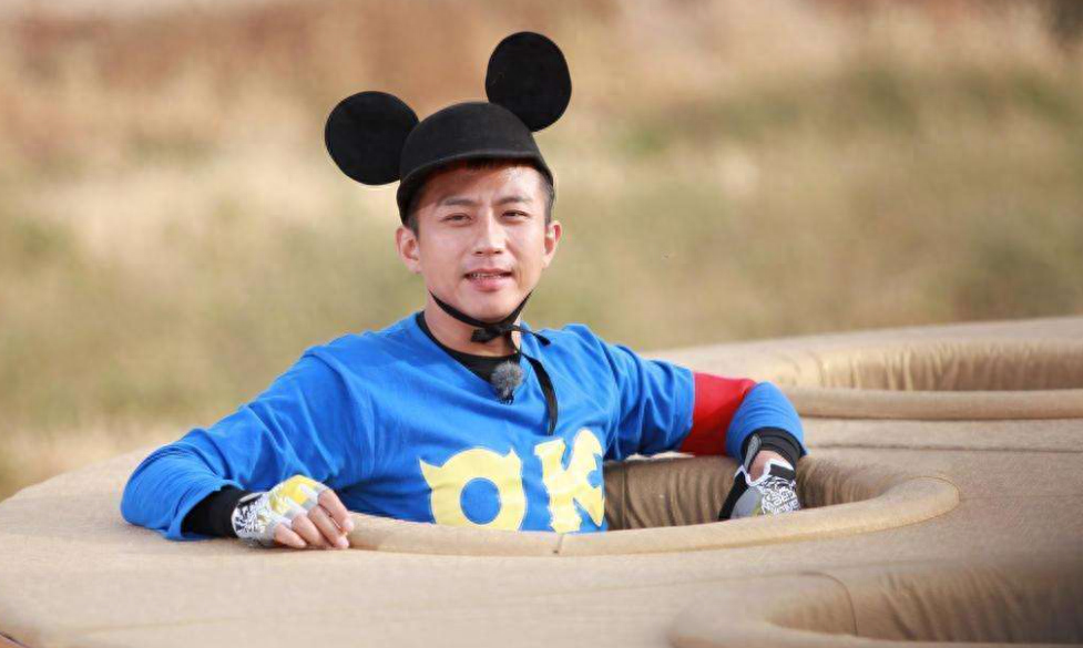 回顾多年过去邓超黄晓明佟大为差距悄悄拉大有人原地打转