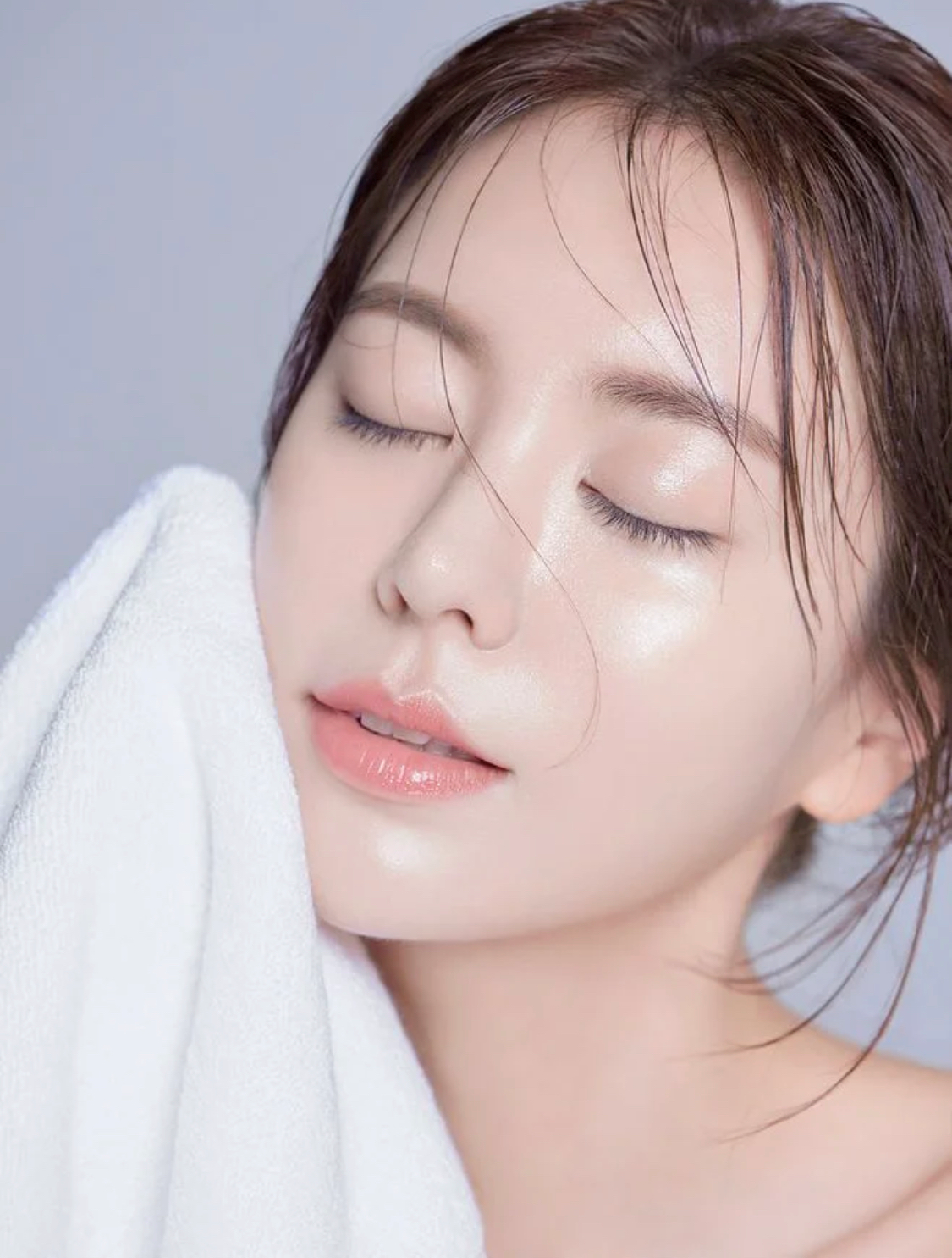 洗脸入坑,再多护肤品也是白搭,学会正确洗脸,让肌肤水嫩白皙