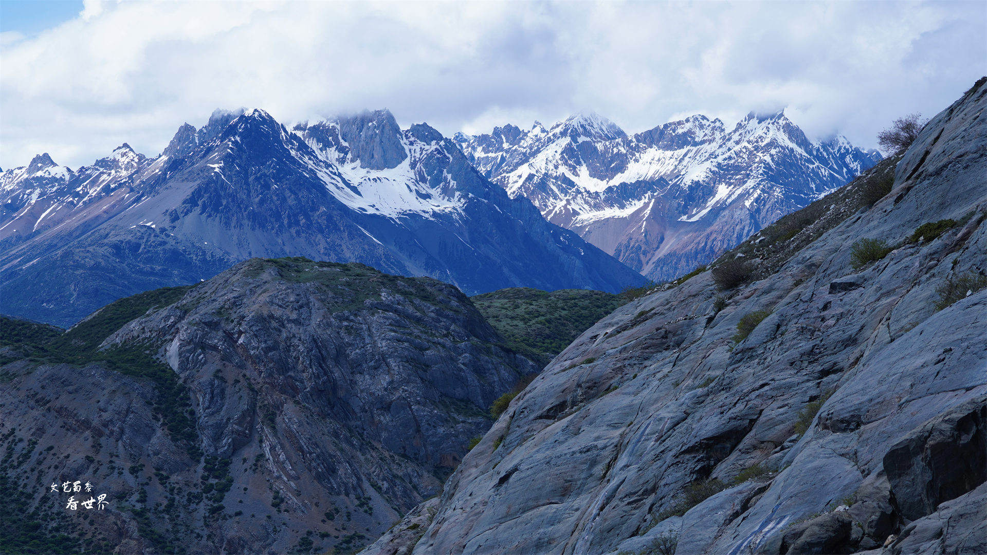 秘境!今年才开放的东嘎冰川,海拔接近4900米,我决定骑马上去