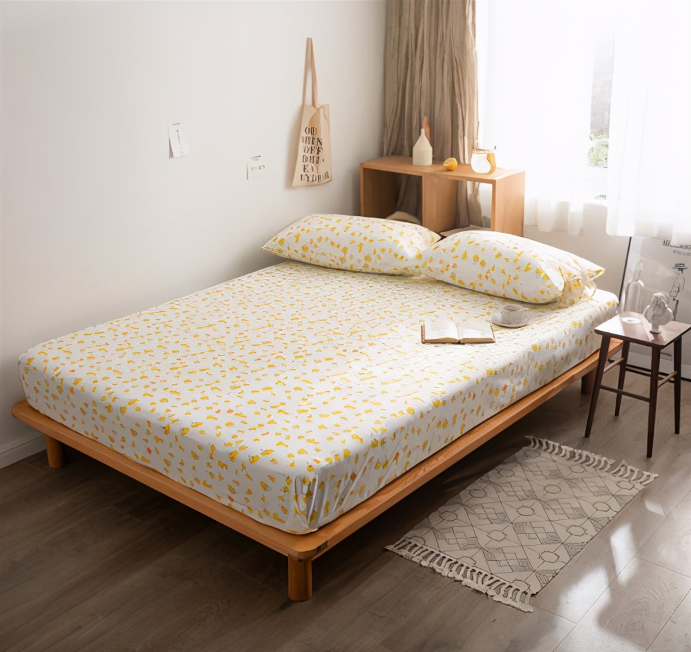 四件套中的床单款和床笠款是什么意思?你更喜欢床单还是床笠?