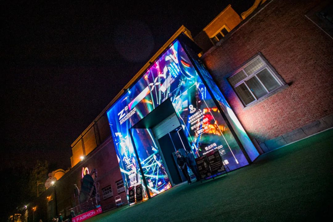 专访zxy制造funbox社交游戏盒子:从0-1打造z世代热衷的社交体验