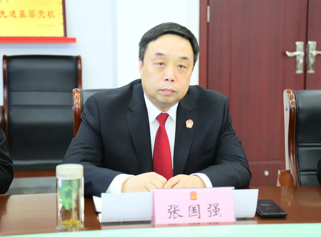 洛阳市中级法院执行局局长张海峰一行到高新法院调研指导执行工作