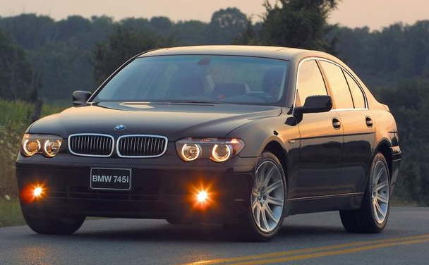 最接近劳斯莱斯的宝马,bmw e66 760li