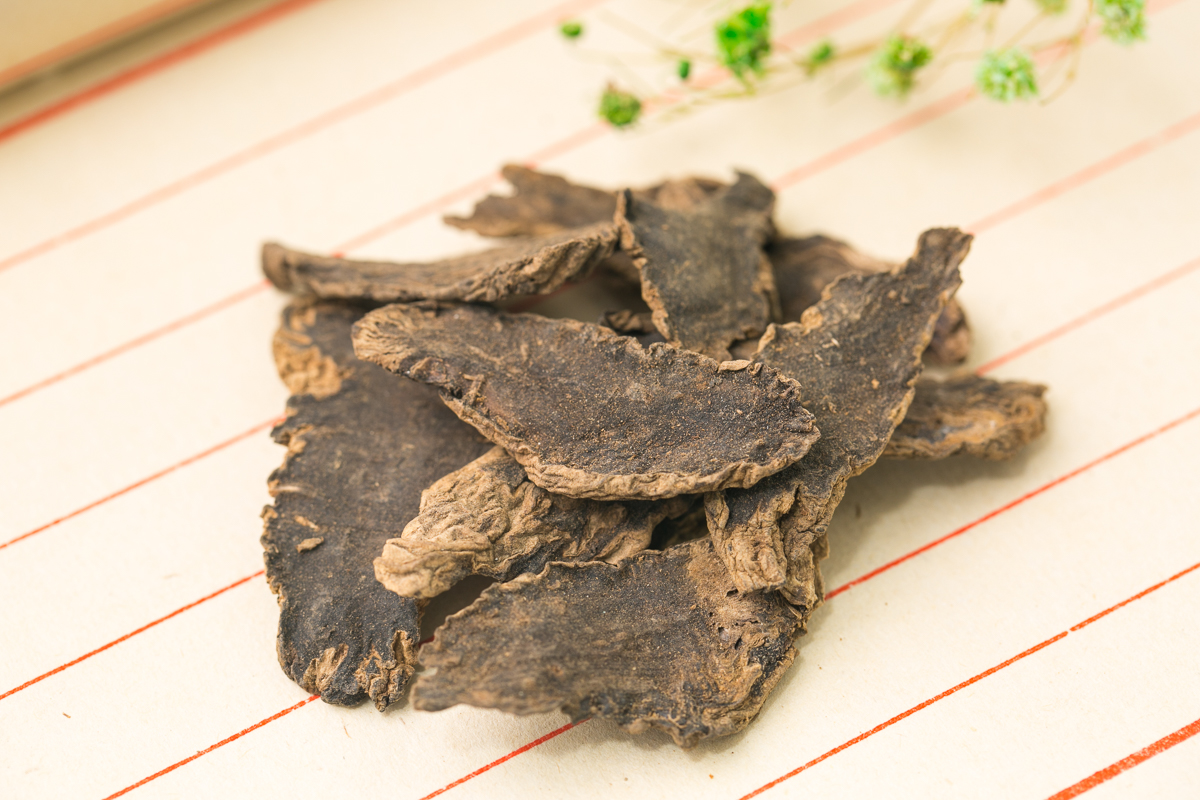 可能是肠燥津亏所致!用三味药或可大补阴液