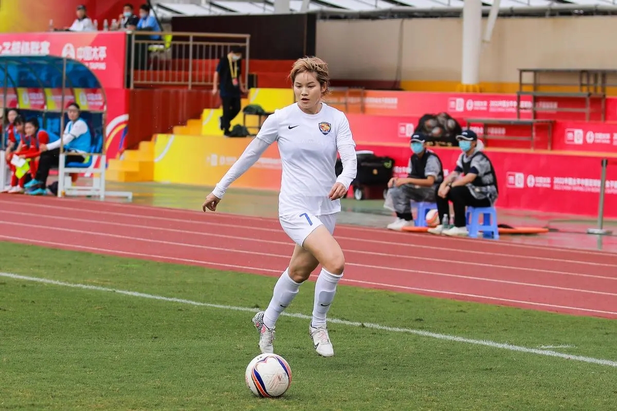 张馨:南通足坛历史上首位奥运选手,归来才是真正的王者