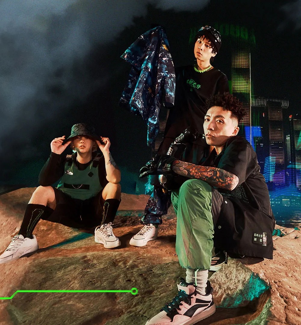 全新「雾都大势」服饰系列即将全国登场,并联合重庆说唱厂牌 gosh