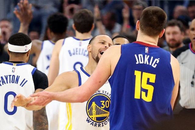 库里传:因身材矮小被名校羞辱,选秀夜被截胡全程黑脸