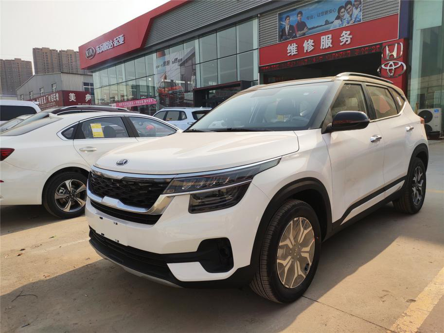 全新一代傲跑外形酷炫,配置丰富,年轻十足富有科技韵味