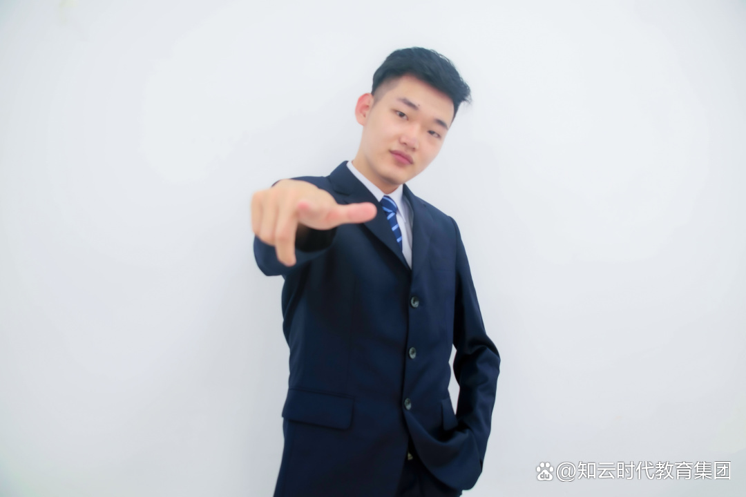 就业学子说|知云学子朱超宇入职阿曼金龙集团