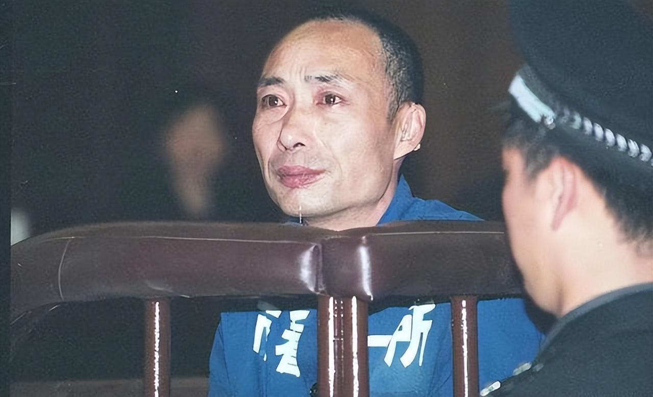 回顾:2001年,靳如超被判死刑,炸了五个住宅楼造成一百多人伤亡