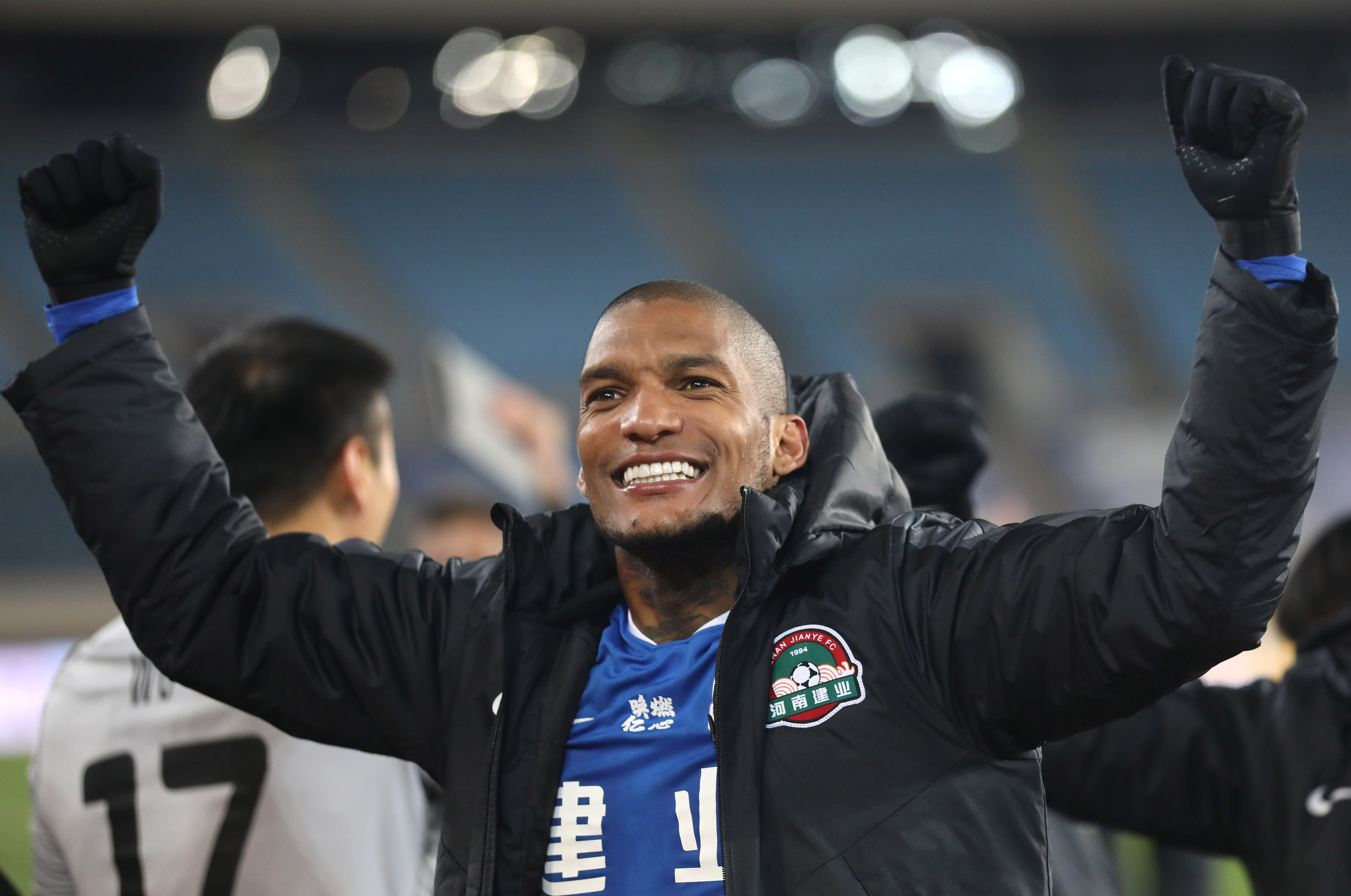 足球——中超:河南建业队保级成功