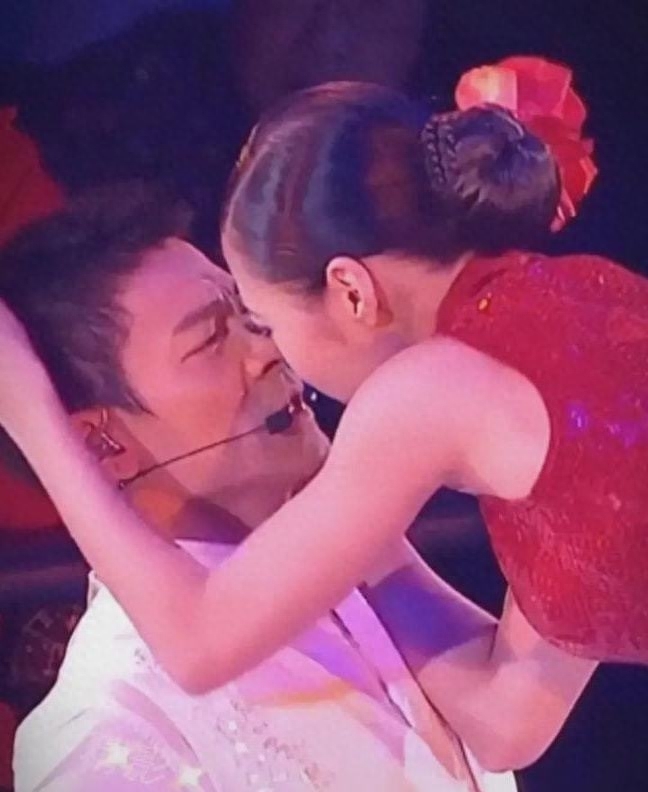 彻底瞒不住了刘德华赖文慧关系曝光原来除了结婚证啥都给了