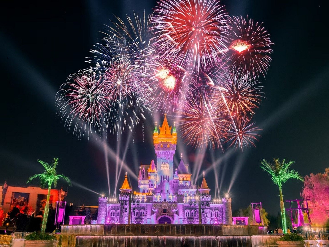 青岛元旦跨年夜,这里有烟花和万人零点倒计时