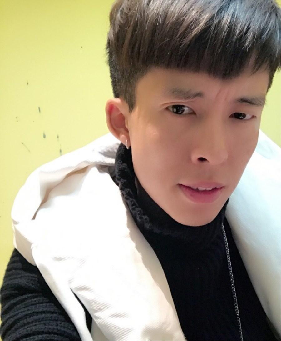 网红歌手王冕被捕利用直播打赏洗钱近亿元曾唱火勉为其难