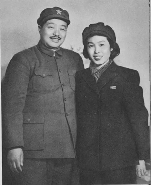 1955年授衔,十大元帅夫人有几人被授衔?是时候说清当年的真相了