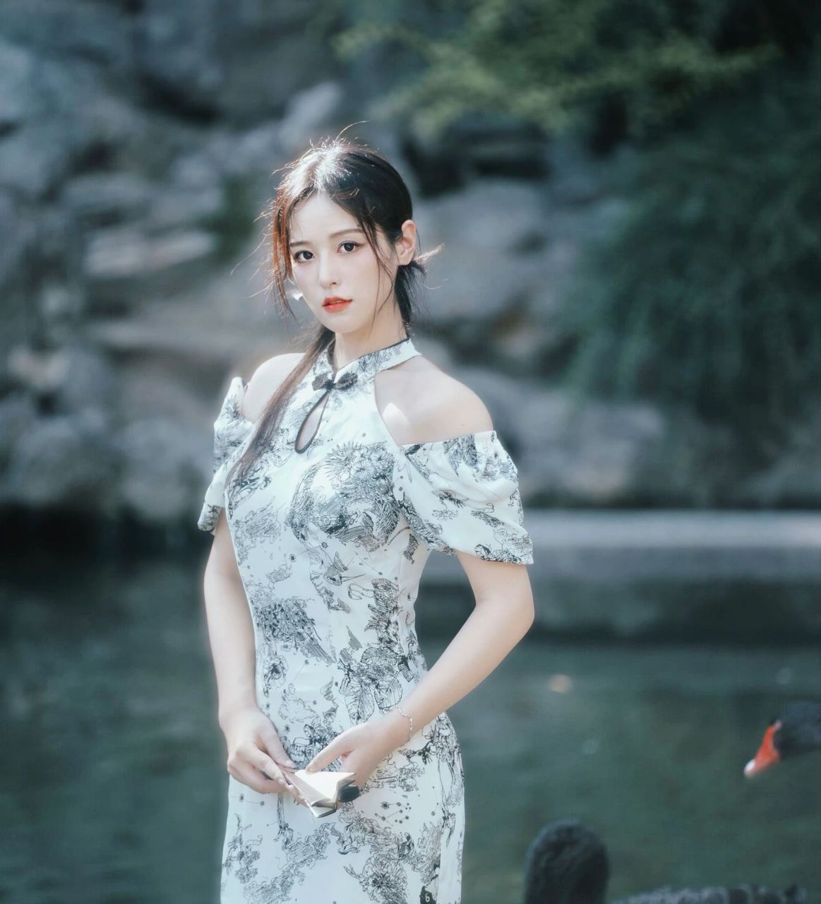 安徽女演员 图二.   戚砚笛  1995 5.20  安徽合肥 图三.