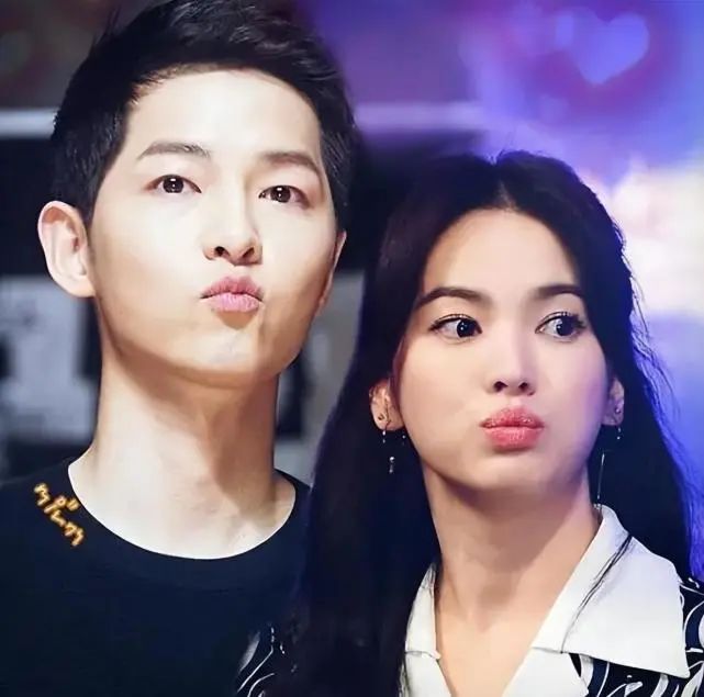 宋仲基离婚3年公开新恋情!女方是英国素人,颜值高不输宋慧乔