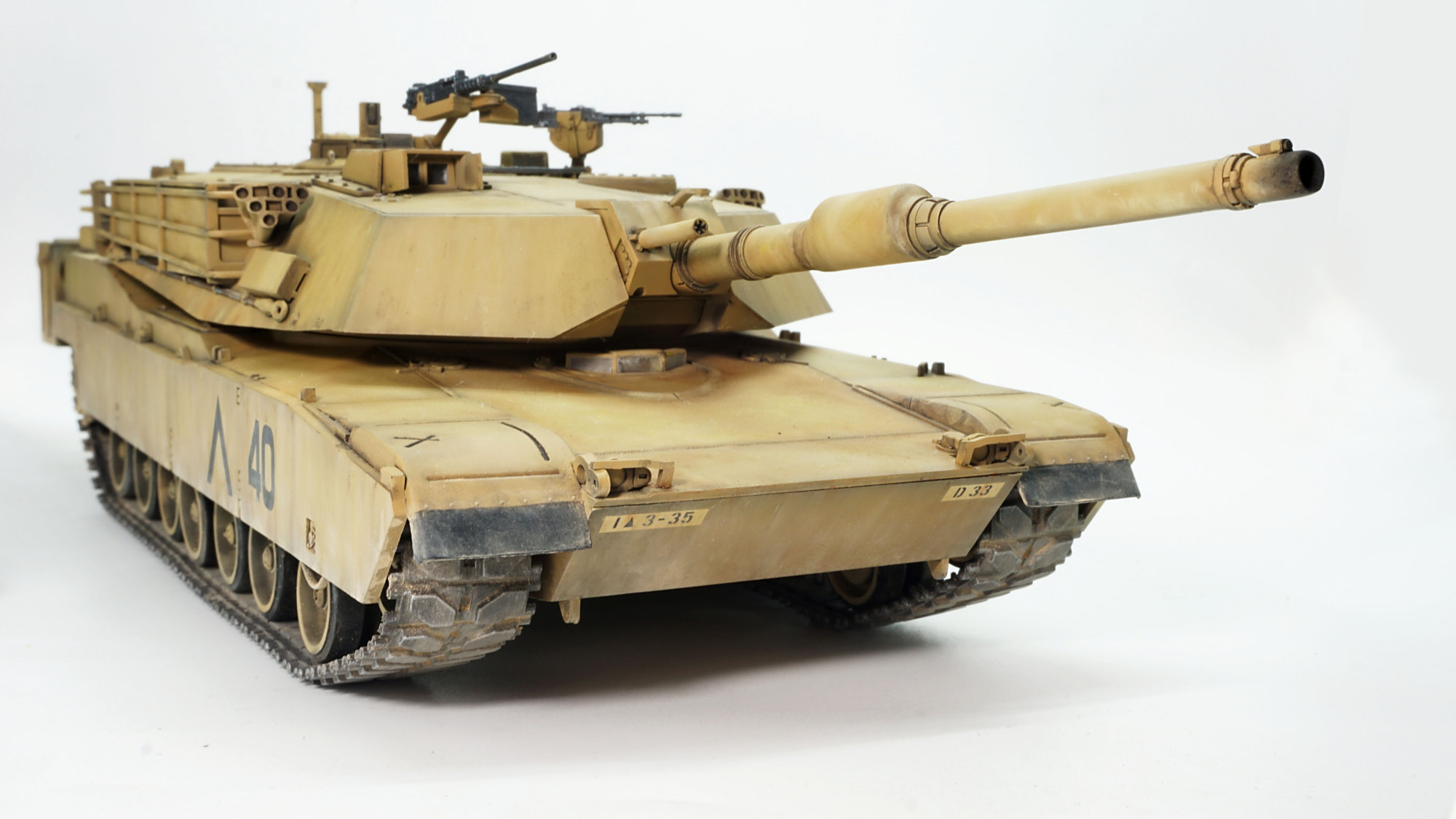 周末的快乐模型,田宫 1/35 m1a1 艾布拉姆斯主战坦克