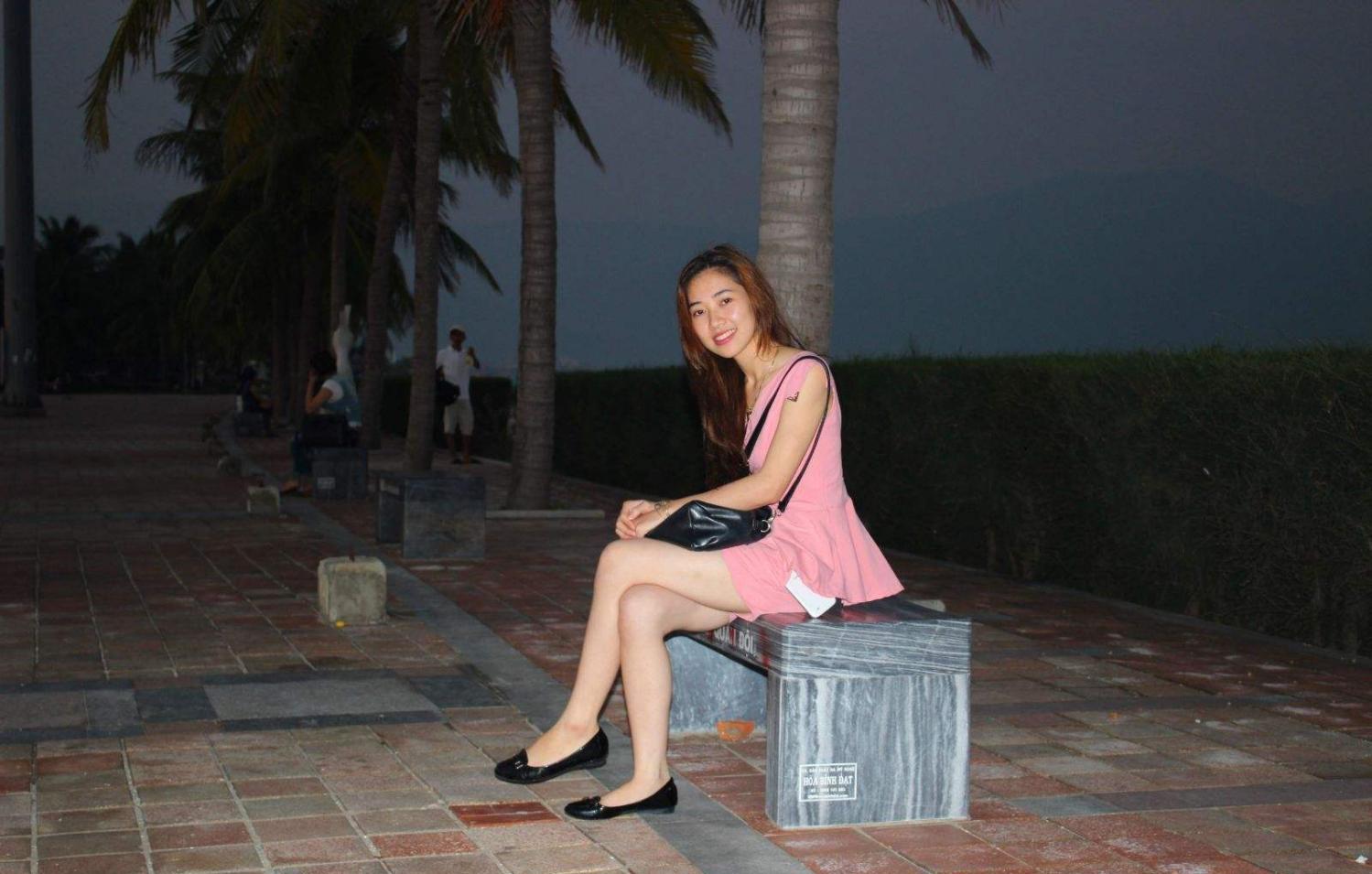 越南女孩,嫁给大13岁中国老公,婚后在上海当保姆,赚得比老公多