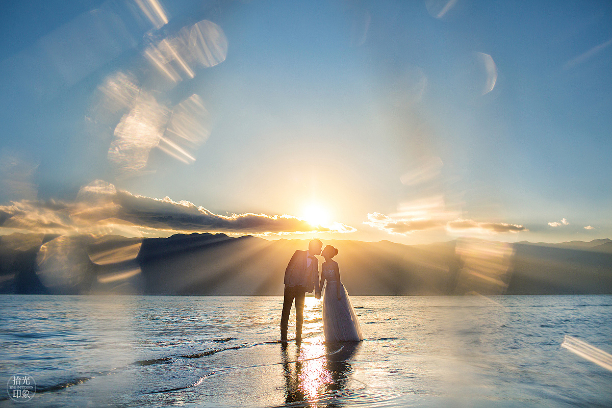 维系男女朋友关系时,送这3种礼物,是讨女人芳心的最好方法