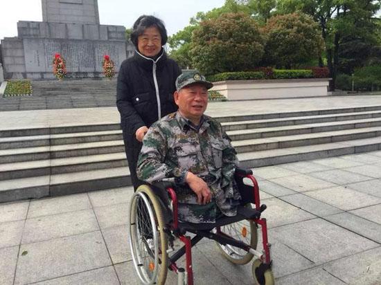 他是老山作战特等伤残军人43岁内退自主择业45岁创业终有所成