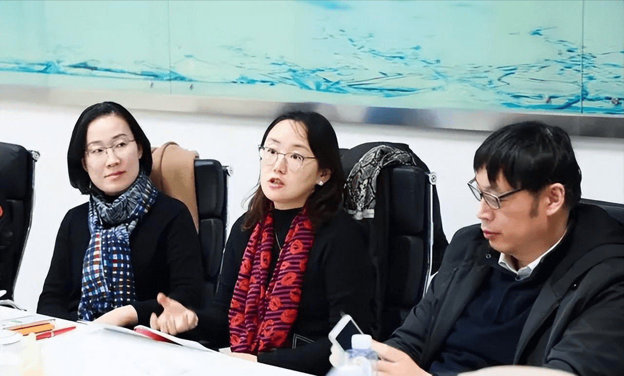 案例:"杭州白富美"为名利委身做高官情妇,公婆都是院士