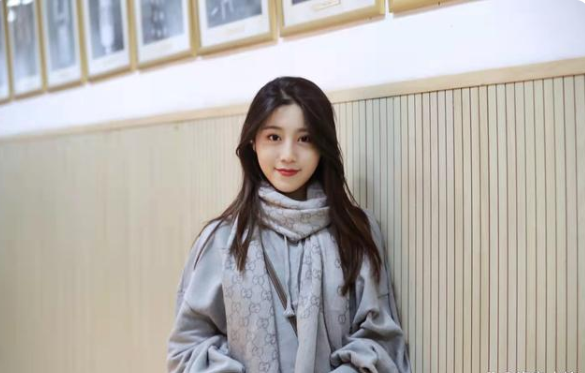 造谣郭德纲私生子的身份被扒出,系中戏导演孙佳良,是王梦婷同行