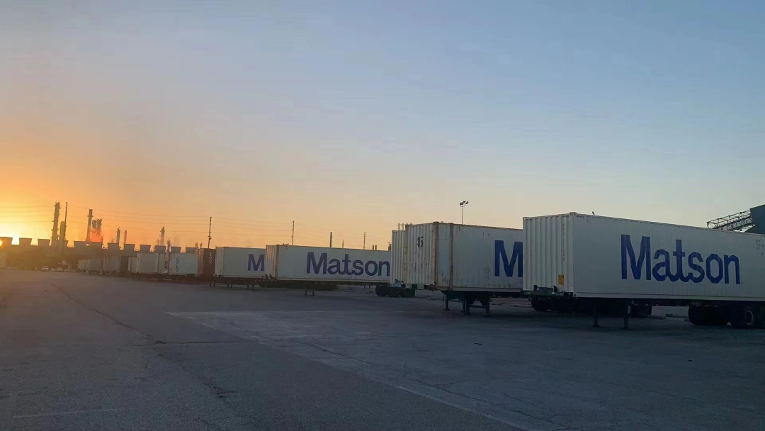 港口拥堵成片!美森快船凭什么又快又稳,不受影响?