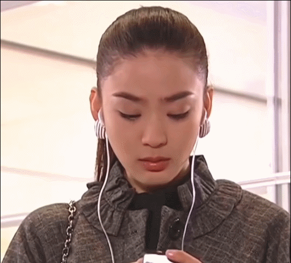 当代资本审美vs煤老板审美:同一角色对比,看看审美降级有多严重