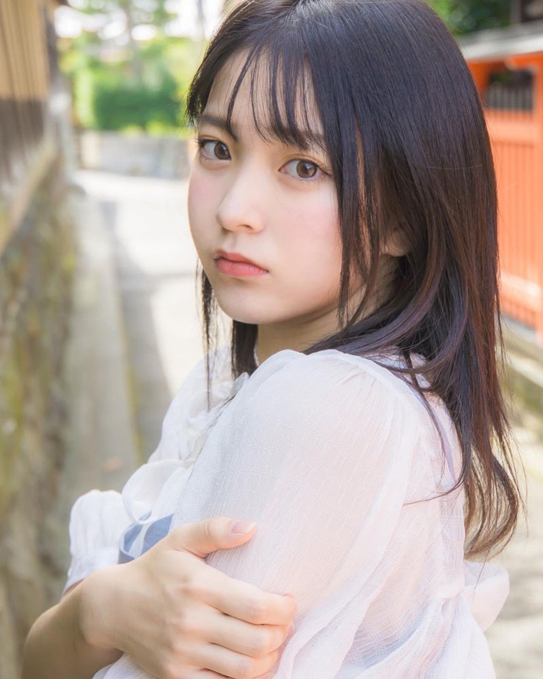 17岁仙女高中生濑户りつ,绝美长相激似iu,全身散发空灵气质