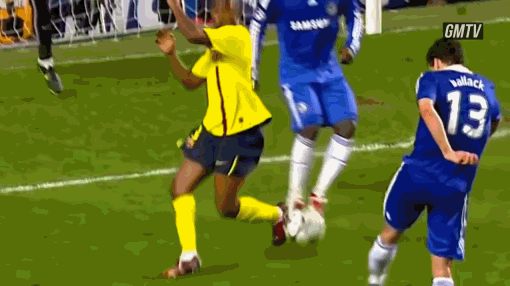 欧冠历史最黑暗的一天,"斯坦福桥惨案"让切尔西巴萨球迷意难忘