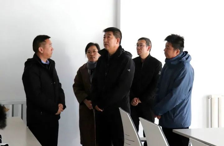 石福胜调研白银区社会治安综合治理中心