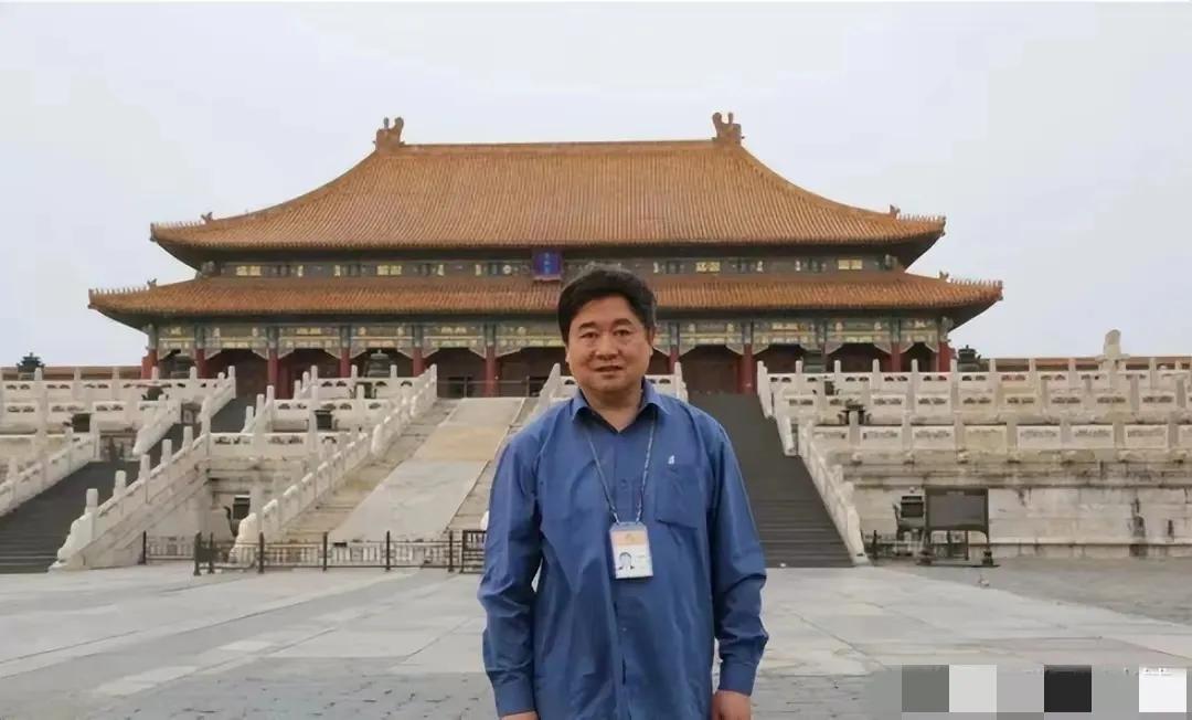 三年终迎后续!大g进故宫将成过去式,当年进故宫的女子是谁?