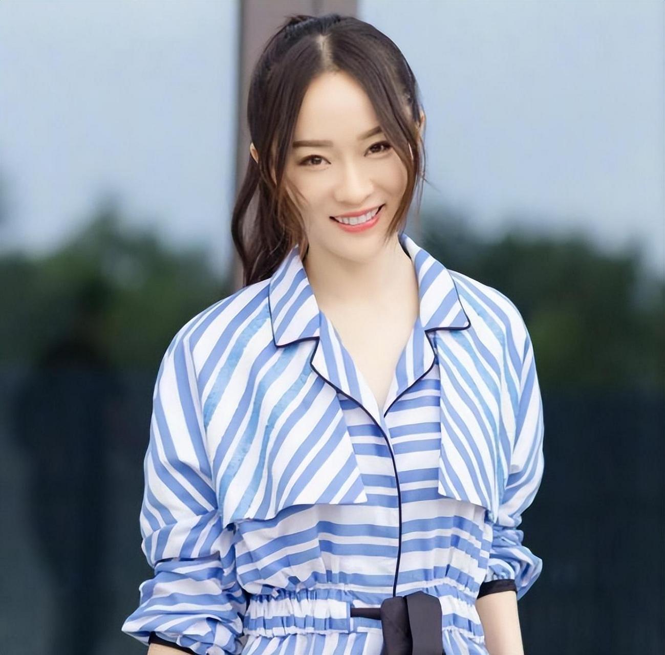 霍思燕带儿子参加父亲节活动,"猪鼻子"引争议,网友建议去整容 霍思燕