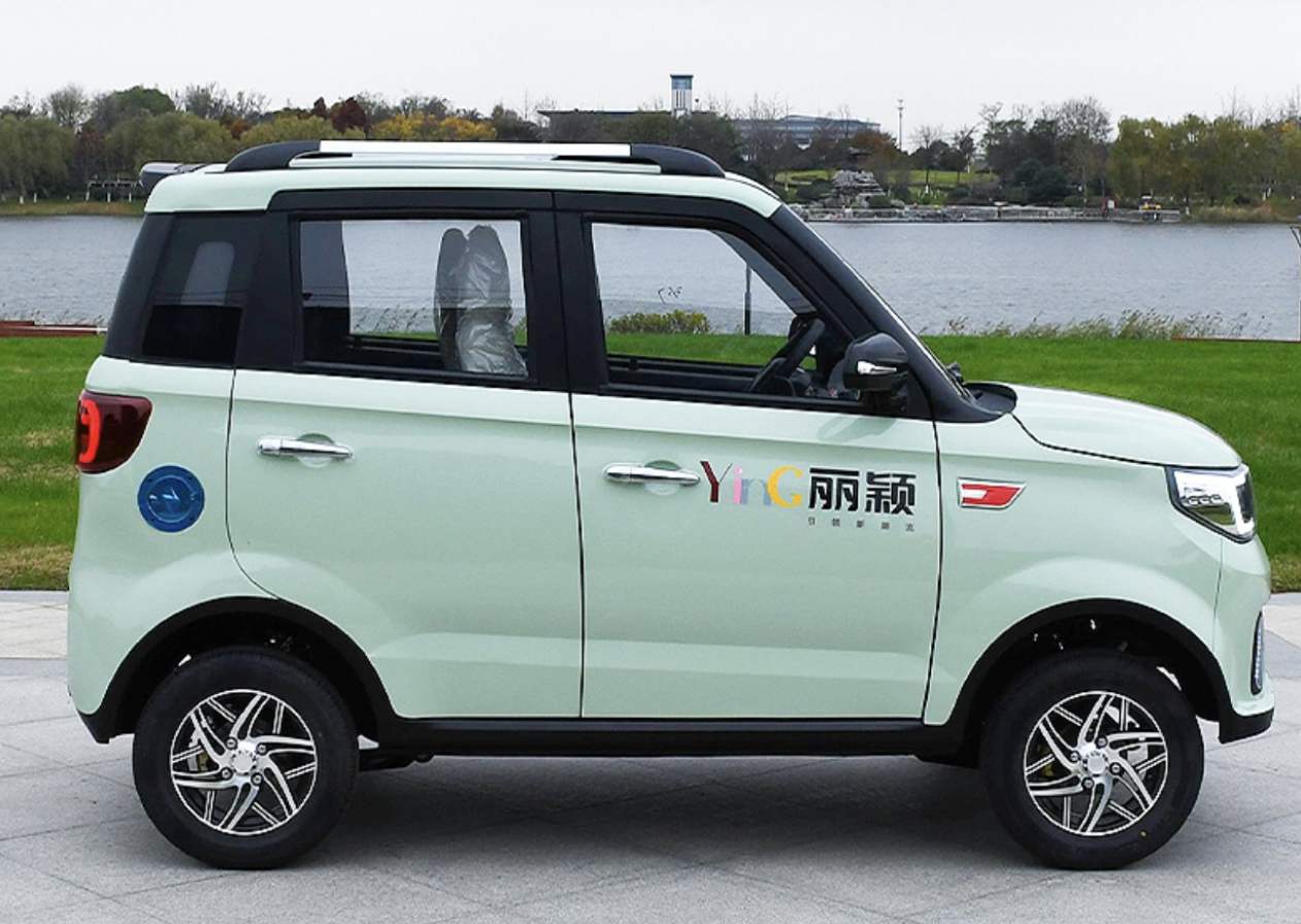 最大续航400里,支持220v充电,2款四轮电动车来了,4780块起步