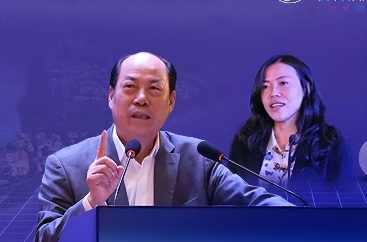 回顾碧桂园比恒大问题更大看到许家印的结局杨氏父女猛求生