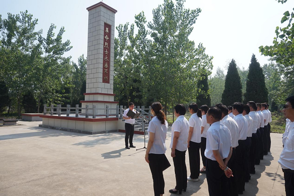 江苏盐城建湖县宝塔镇营造全社会尊崇军人职业氛围