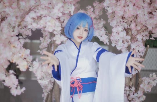 cosplay:蕾姆@奶糕糕糕糕