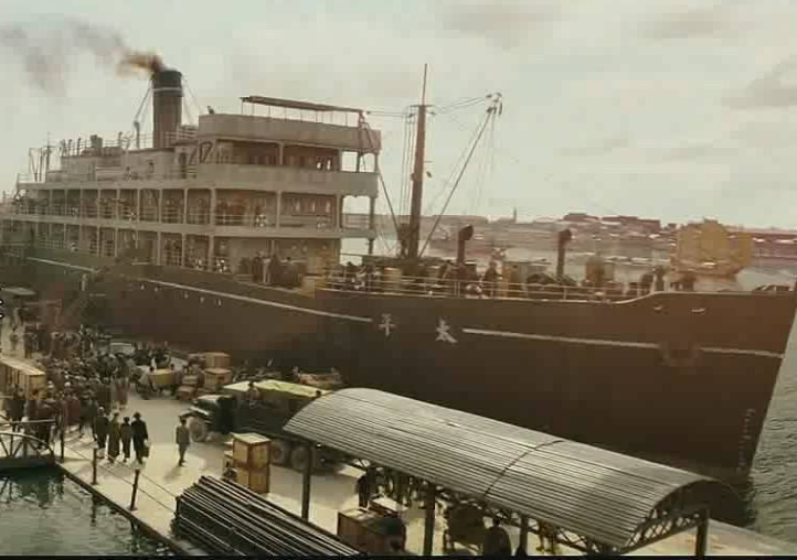 著名的"太平轮"事件,最后仅剩36名幸存者,船主是蔡康永的父亲