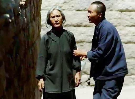 《父母爱情》张桂兰,王秀娥,张桂英:原配军官太太的人生悲剧